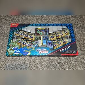 Pokemon Crown Zenith Sea & Sky Collection Box